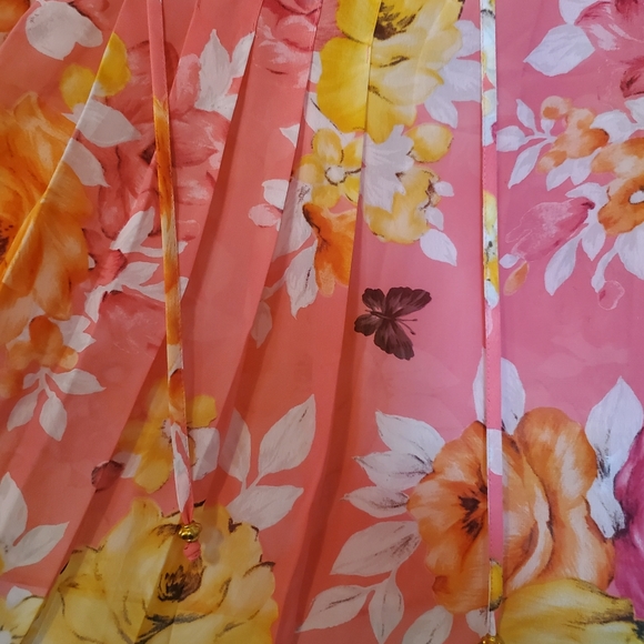 Charter Club Pink Butterfly Blouse 👚💕 - Picture 4 of 4